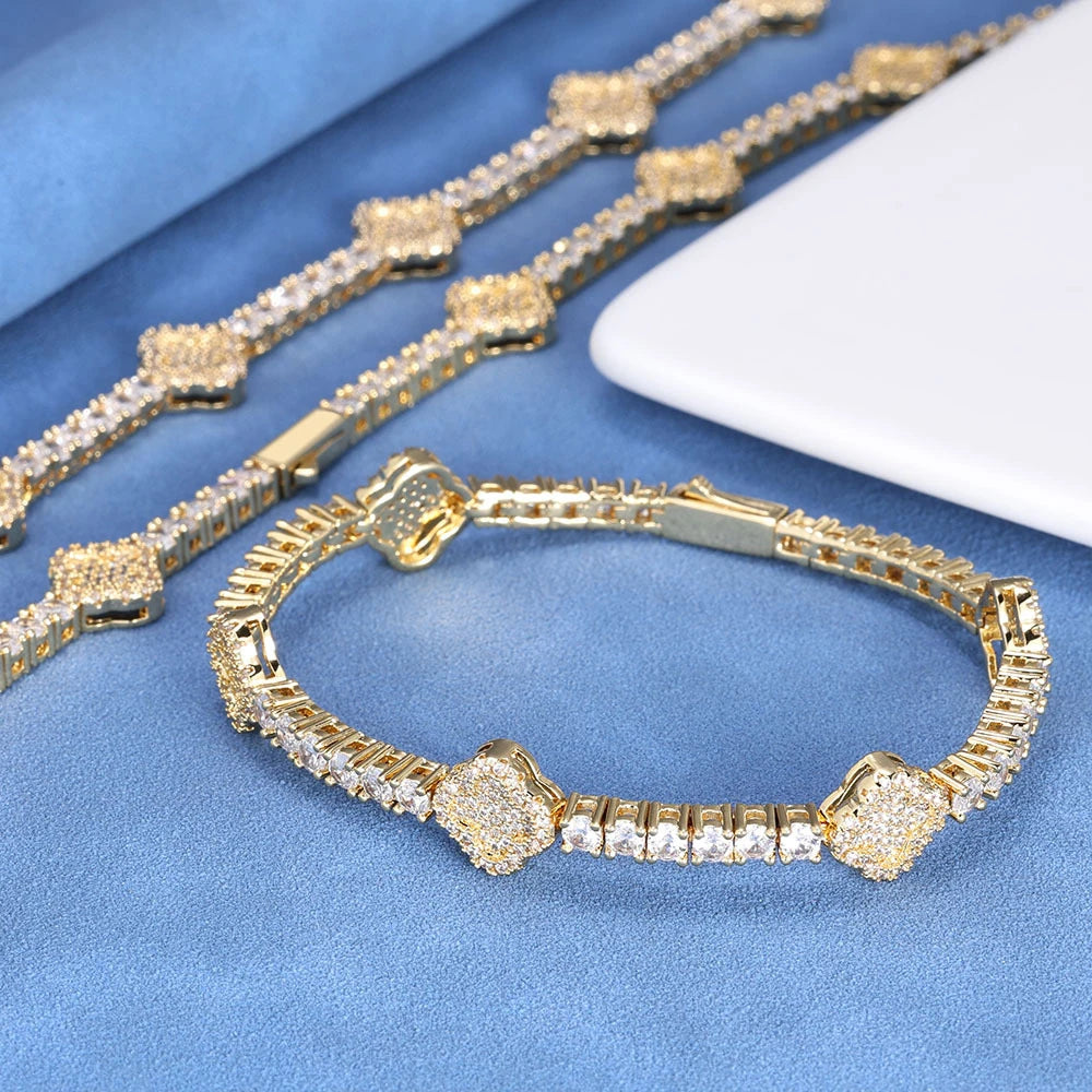 Pulsera de tenis de moissanita | Trébol de cuatro hojas | Plata 925 y oro blanco de 18 quilates