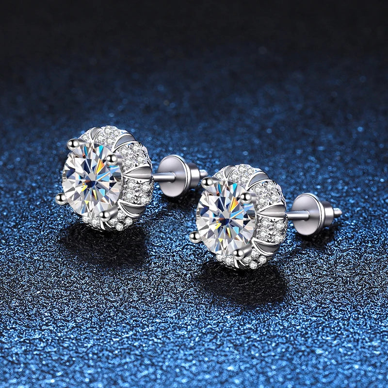 Pendientes de Moissanita | Corte Redondo Clásico | Plata 925 + Baño de Oro Blanco de 18K ✨ Elegancia Atemporal con el Brillo de un Diamante Real ✨