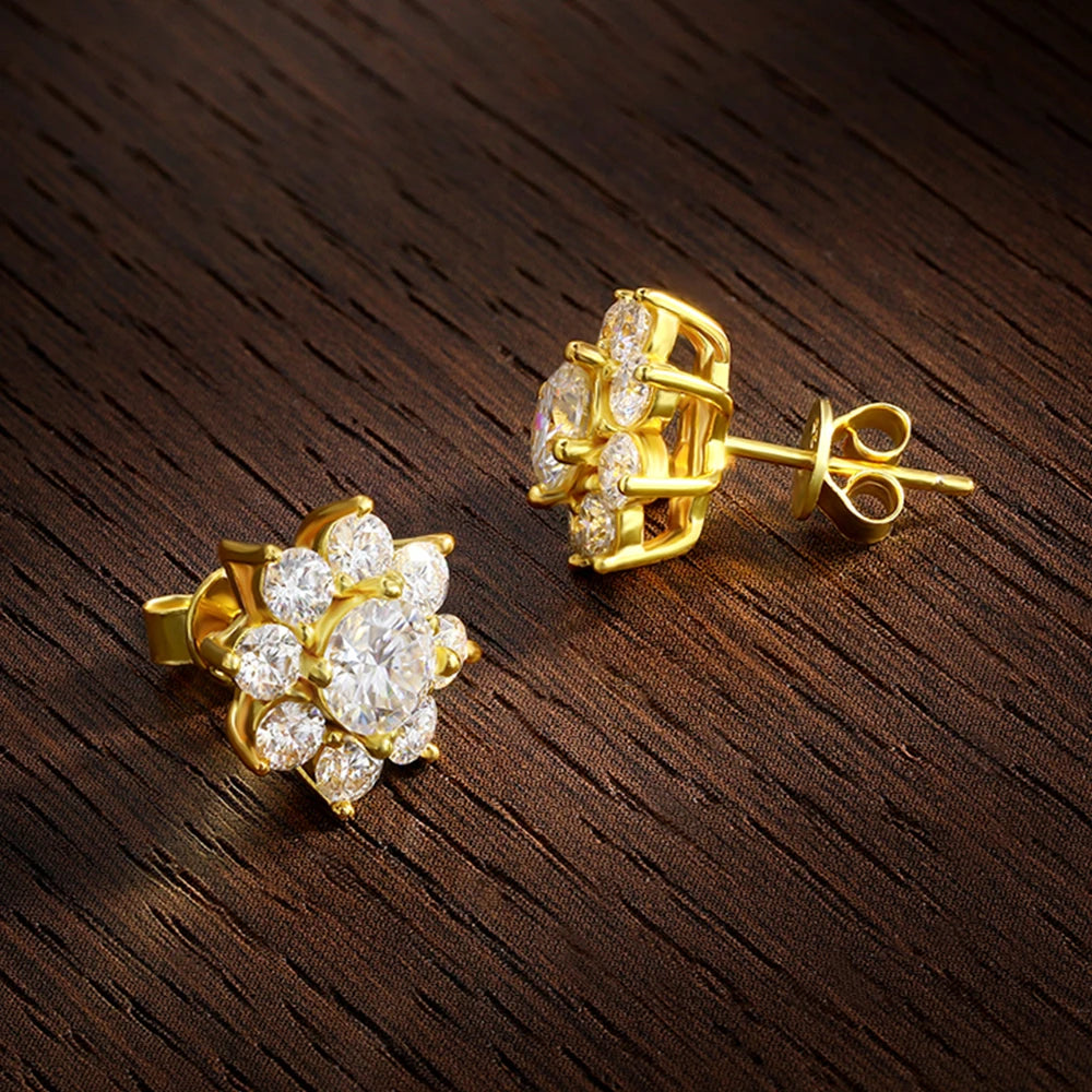 Pendientes de Moissanita | Corte Corazón y Flechas Redondos | Plata 925 + Oro Blanco 18K ✨ Brillo Excepcional con el Corte de Moissanita Más Fino ✨