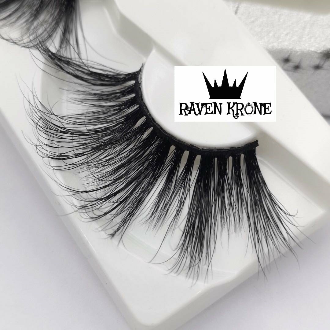 Drag 8 Lashes