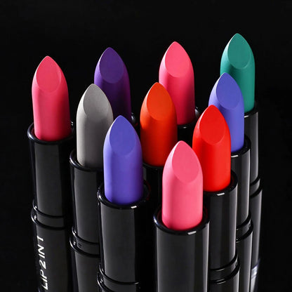 2-in-1 ombré lipstick and lip liner by RAVEN KRONE, detail 6