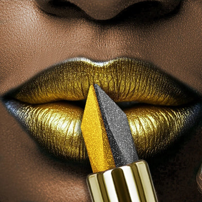 Black and gold two-tone glitter lipstick by RAVEN KRONE, detail 4