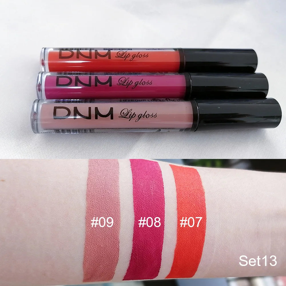 Matte liquid lipstick set of 3 by RAVEN KRONE, detail 4