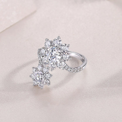 Moissanite Ring in 925 Sterling Silver with 18K Gold Plating – Elegant and Brilliant Design | Perfect Christmas Gift