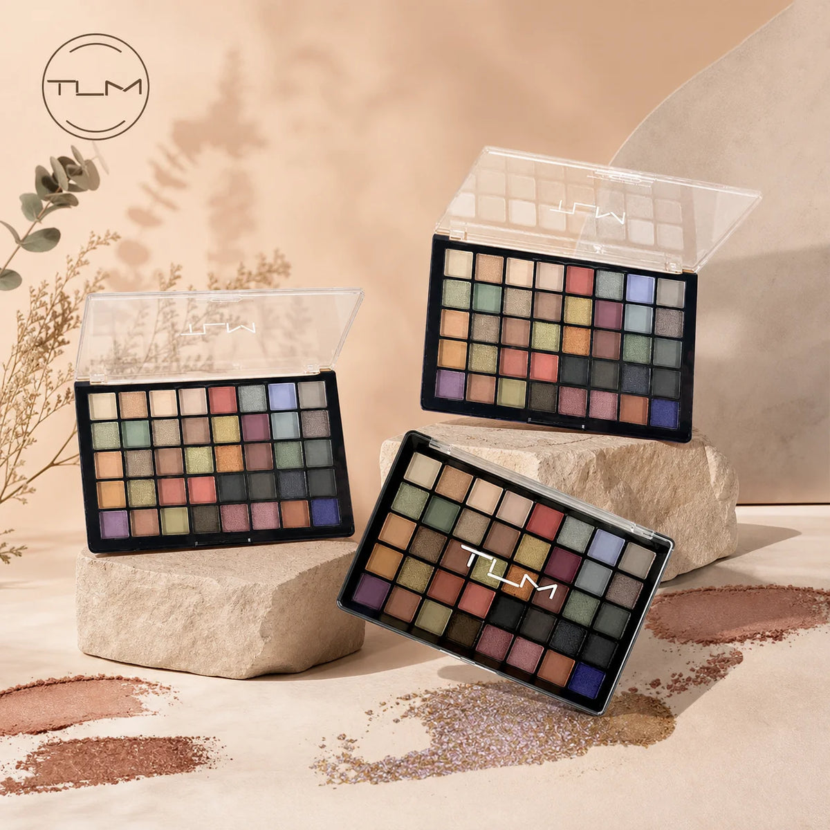 40-colour eyeshadow palette by RAVEN KRONE, 3 Palettes