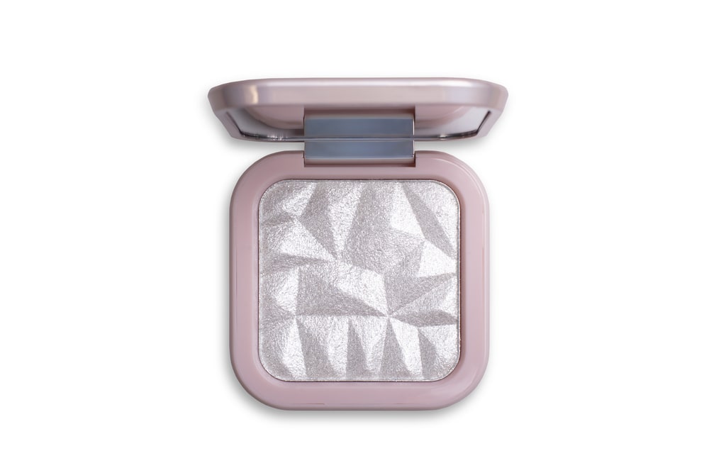 Silver Highlighter Mirror 01